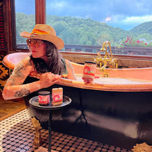 Load image into Gallery viewer, Oink Ment Lard Balm