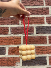 Load image into Gallery viewer, fat marshmallow SOAP ON A ROPE
