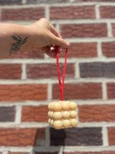 Load image into Gallery viewer, fat marshmallow SOAP ON A ROPE
